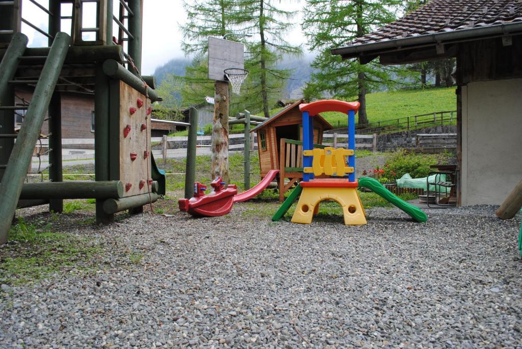 Hotel Des Alpes Kandersteg Εξωτερικό φωτογραφία