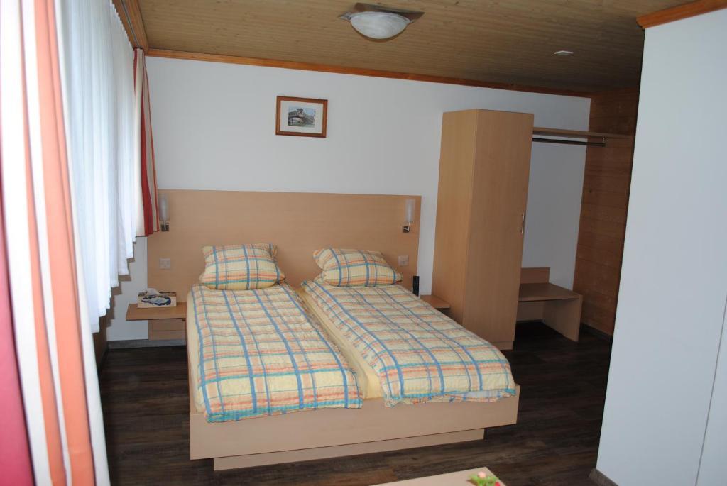 Hotel Des Alpes Kandersteg Δωμάτιο φωτογραφία